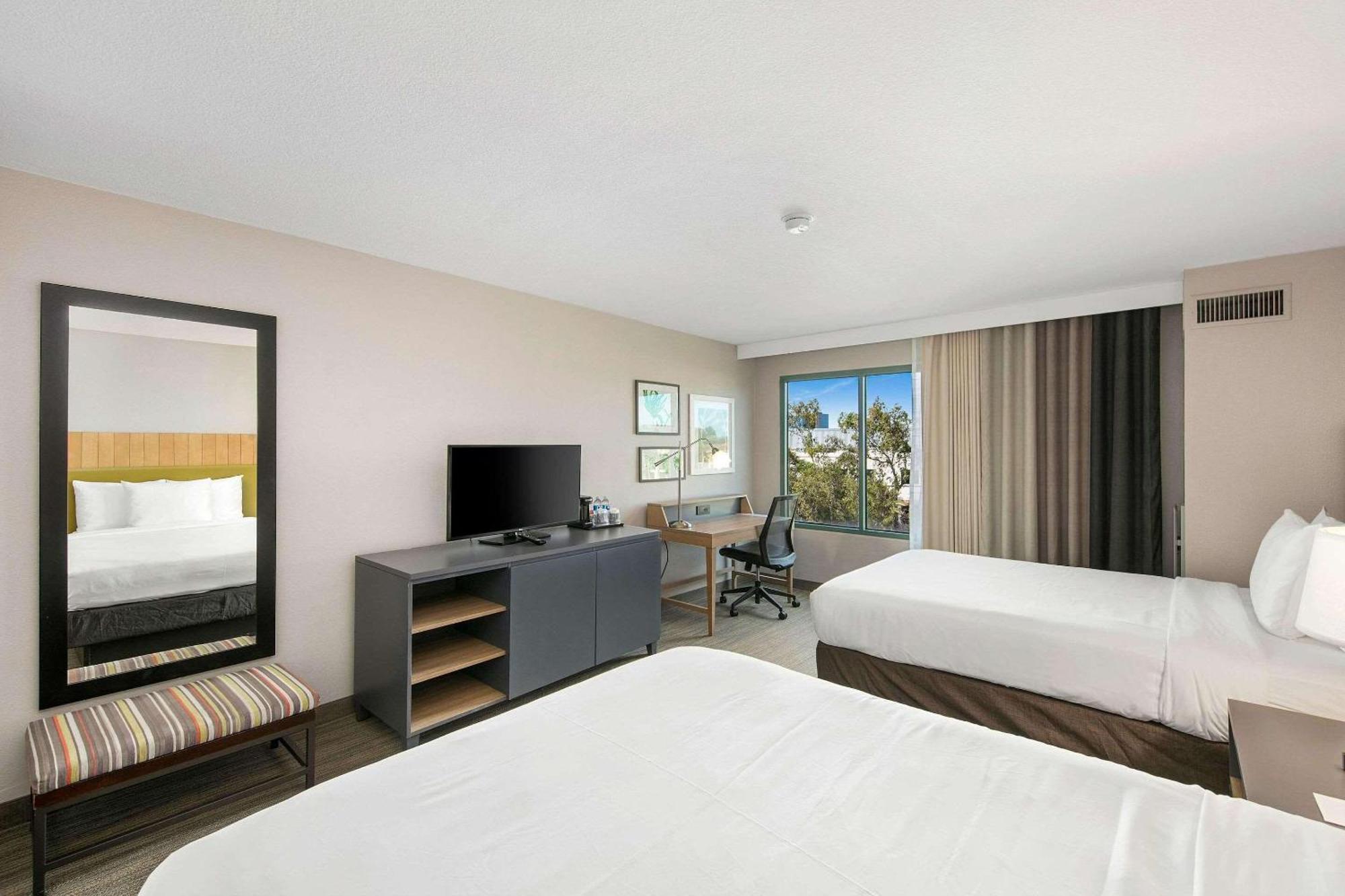 Country Inn & Suites By Radisson, San Diego North, Ca Esterno foto