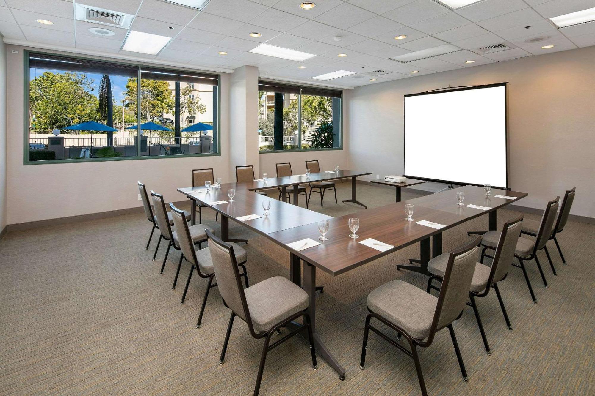 Country Inn & Suites By Radisson, San Diego North, Ca Esterno foto